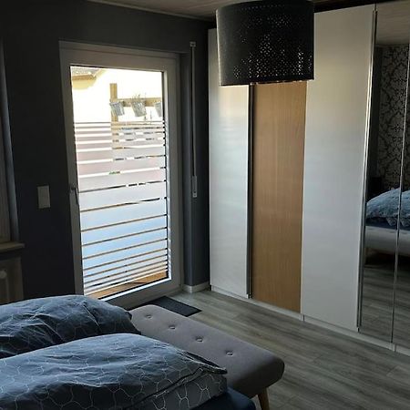 Moderne Ferienwohnung Im Herzen Des Nationalparks Hellenthal Bagian luar foto
