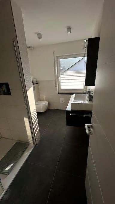Moderne Ferienwohnung Im Herzen Des Nationalparks Hellenthal Bagian luar foto