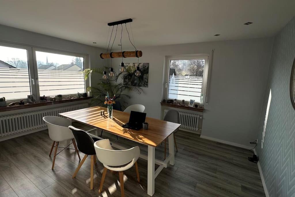 Moderne Ferienwohnung Im Herzen Des Nationalparks Hellenthal Bagian luar foto